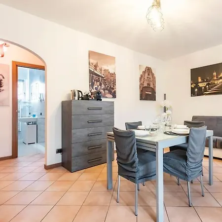 Limone - Featuring A Private Garden And Access To A Pool * Barcuzzi